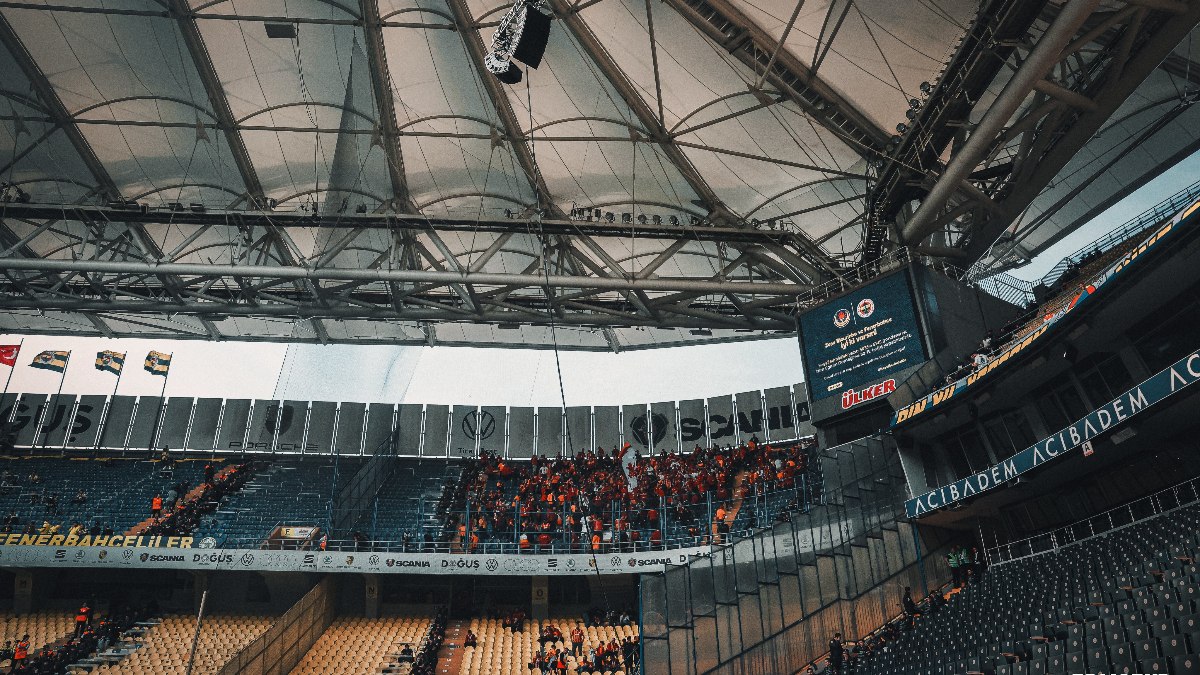 Galatasaray taraftarı Kadıköy’de